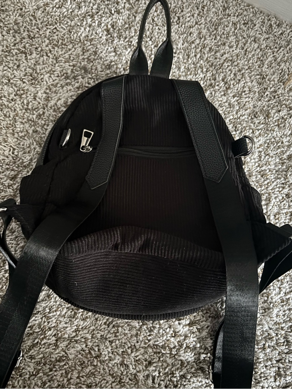 MINI BACKPACK - Picture 2 of 3